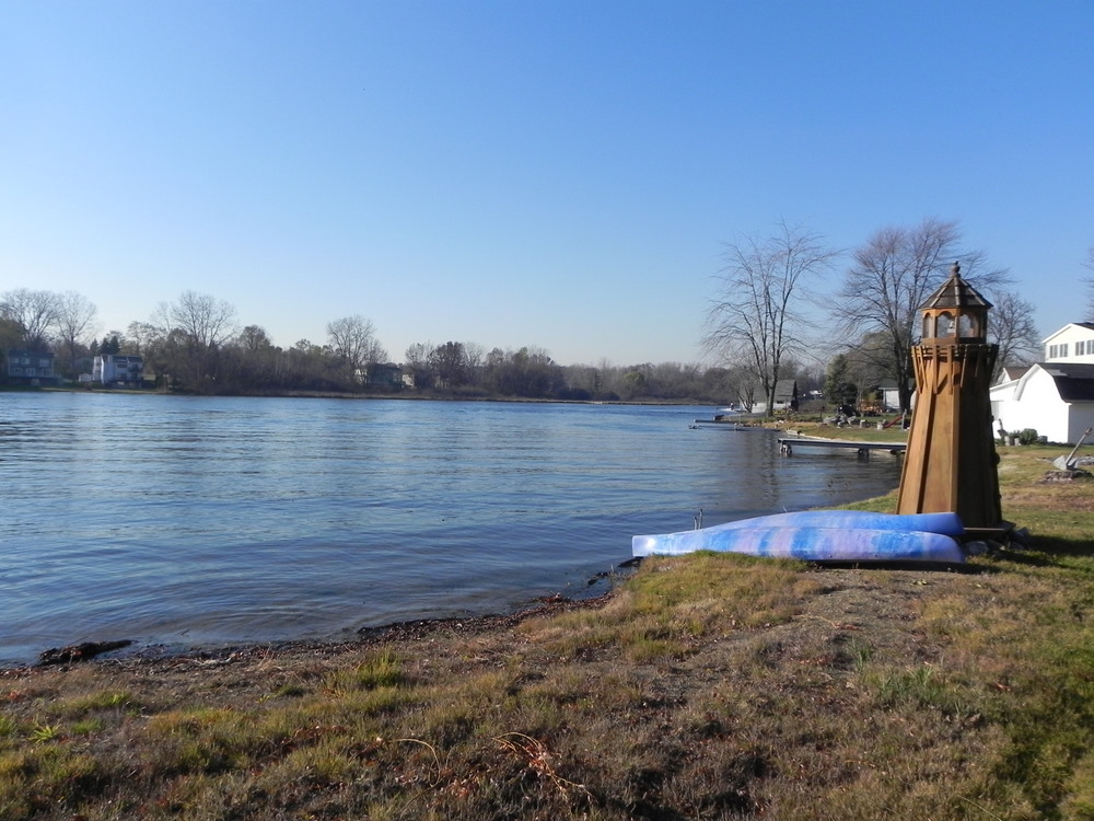 GENEVA LAKE WATERFORD TOWNSHIP MICH